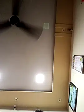 HoneyHush online show from 04-03-26, 05:16