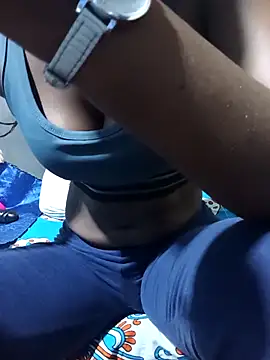 Snapshot of nthabi3 chatting on 04-08-26, 07:25 nthabi3 online show from 04-08-26, 07:25