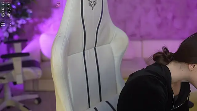 Zlata Sky online show from 03-13-25, 09:37