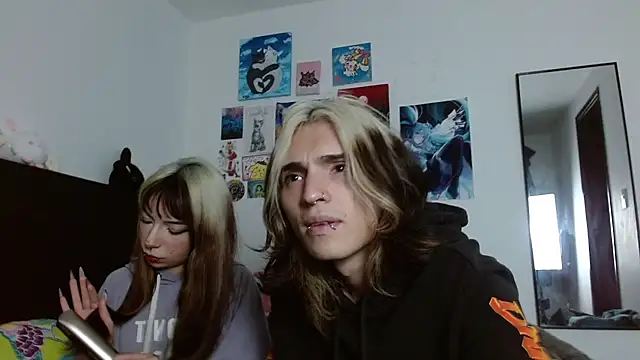 Snapshot of denjireze chatting on 03-15-26, 01:33 denjireze online show from 03-15-26, 01:33