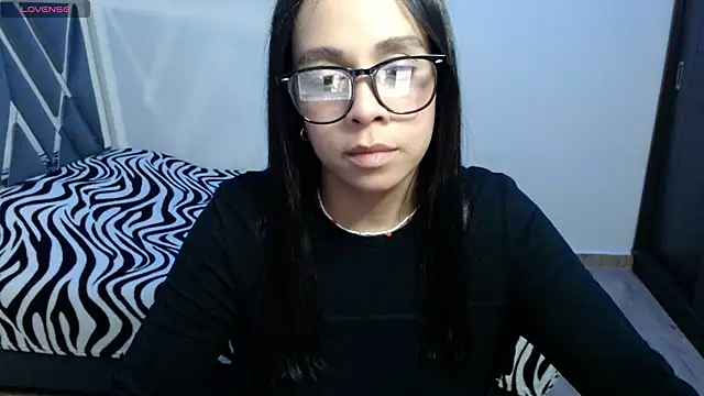 paula lopez   online show from 05-09-26, 11:21