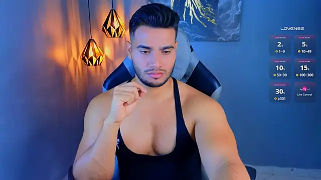 AndresRodriguez1 online show from 04-28-26, 11:48