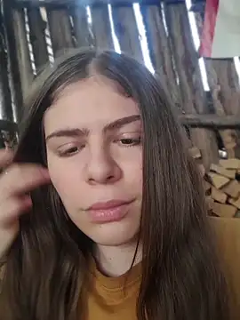 miraevelina online show from 03-26-26, 12:33