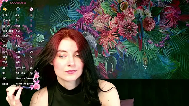 NicoleLuxe online show from 05-19-26, 07:20