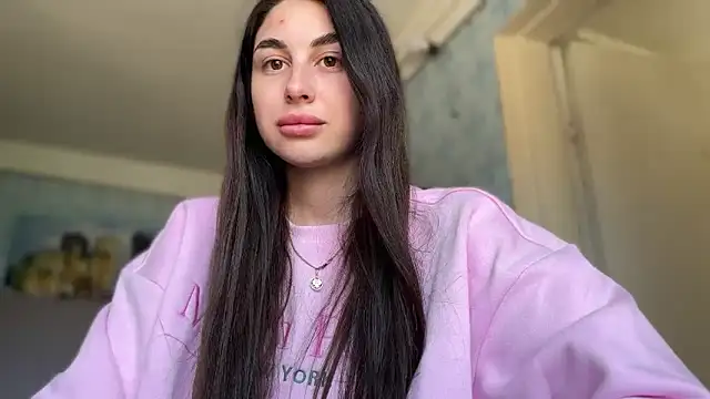 LiluMartiznir online show from 04-15-26, 10:33