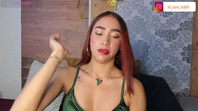 LiaHansson00 online show from 03-10-26, 03:28