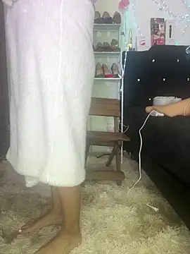 Isabelle Sara online show from 06-03-26, 09:09