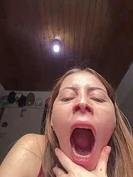 lilasun17 online show from 04-13-26, 06:13