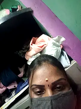 Tamil Hot Nisha online show from 05-11-26, 05:21