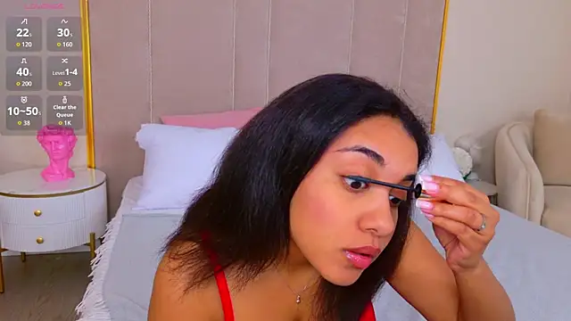 Luna Cortier online show from 07-23-26, 05:27