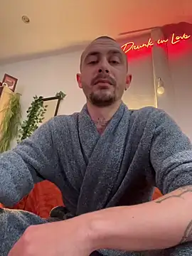 Piratee666 online show from 03-30-26, 07:31