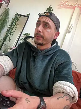 Piratee666 online show from 04-09-26, 06:41