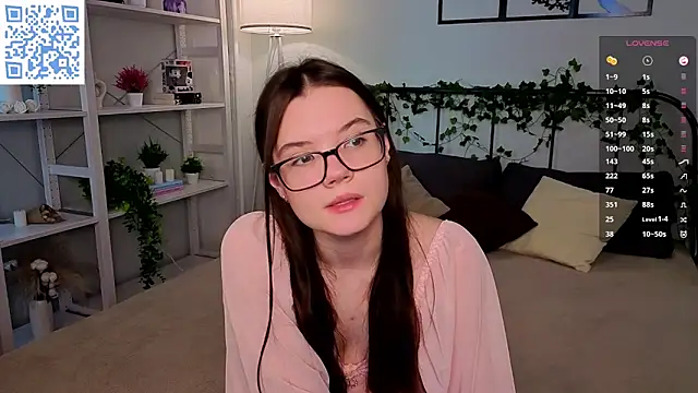 MirthaZien online show from 04-10-26, 01:11