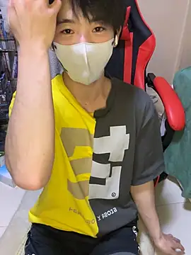 Snapshot of Mura109905 chatting on 06-27-26, 12:22 Mura109905 online show from 06-27-26, 12:22