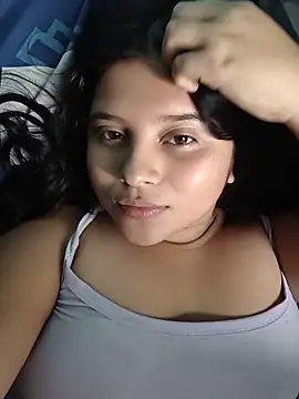 Salome Vivas online show from 05-20-26, 01:28