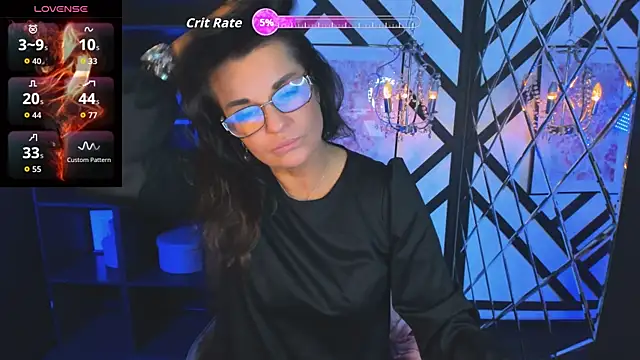 Snapshot of RikaCoutts chatting on 04-06-26, 05:19 RikaCoutts online show from 04-06-26, 05:19