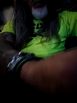 Snapshot of PastingForgiver chatting on 04-12-26, 07:13 PastingForgiver online show from 04-12-26, 07:13