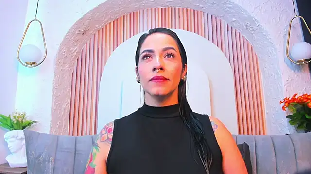 violet scott  online show from 06-01-26, 10:28