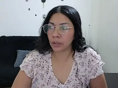 johana collins online show from 03-10-26, 02:11