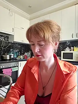 LanaBananaa  online show from 04-13-26, 11:16