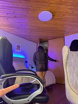 Annie Alicee online show from 03-09-26, 03:38