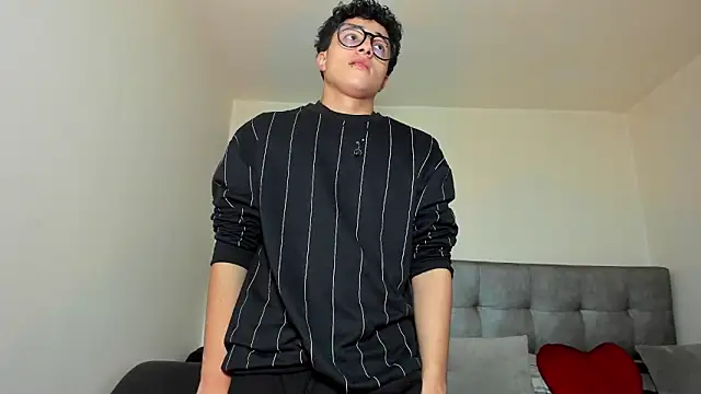 Adonibaskerville4 online show from 04-08-26, 01:55