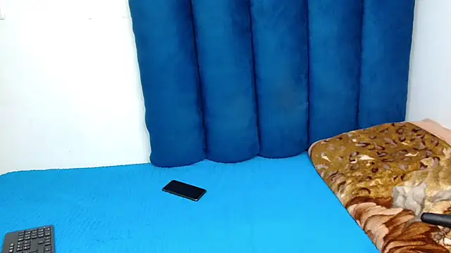 Snapshot of ForeverSexy_ chatting on 03-20-26, 03:50 ForeverSexy online show from 03-20-26, 03:50