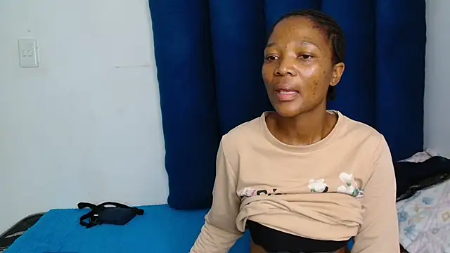 Snapshot of ForeverSexy_ chatting on 03-23-26, 10:19 ForeverSexy online show from 03-23-26, 10:19