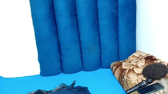 Snapshot of ForeverSexy_ chatting on 03-25-26, 06:19 ForeverSexy online show from 03-25-26, 06:19