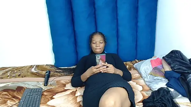 Snapshot of ForeverSexy_ chatting on 04-07-26, 01:00 ForeverSexy online show from 04-07-26, 01:00