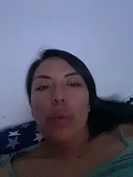 Emma Sanz   online show from 04-01-26, 06:03