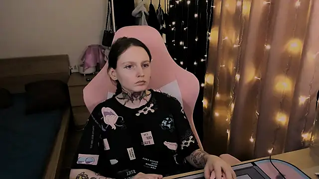 Onyxix online show from 03-14-26, 07:19