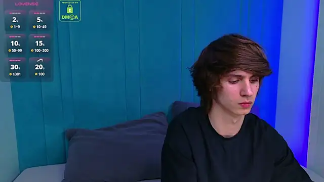 HoogWilder online show from 04-08-26, 03:23