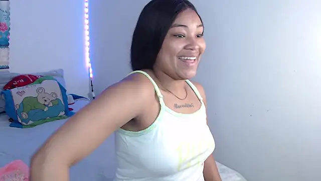 latin riahnna jp online show from 07-22-26, 12:52