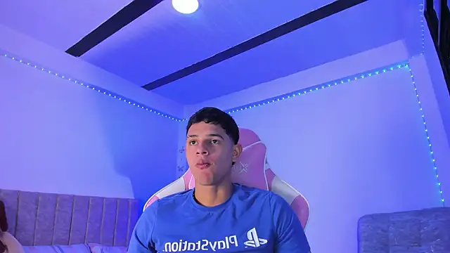 Adrian Prime  online show from 04-12-26, 06:57