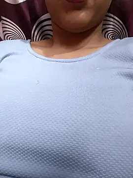 komalsharma99 online show from 05-07-26, 05:07