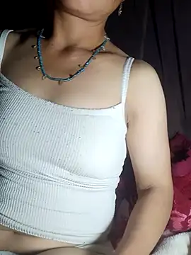 Snapshot of witch-xx chatting on 07-11-26, 04:43 witch-xx online show from 07-11-26, 04:43
