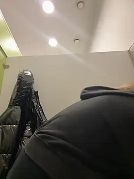 blonde exe online show from 03-09-26, 01:37