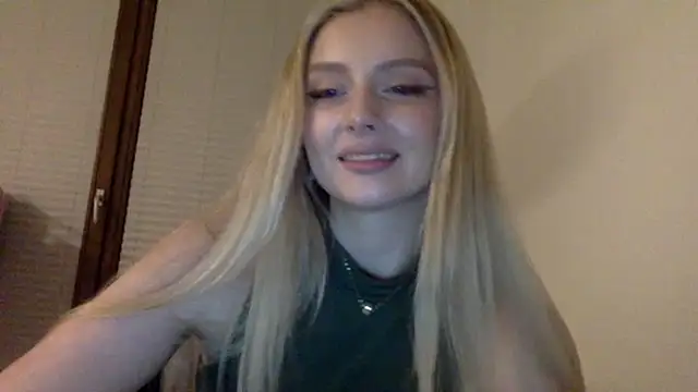 MayaWetDream online show from 04-09-26, 08:25