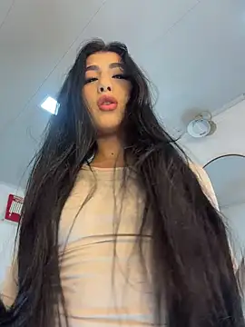 Snapshot of BadLilAngelXXX chatting on 07-11-26, 01:25 BadLilAngelXXX online show from 07-11-26, 01:25