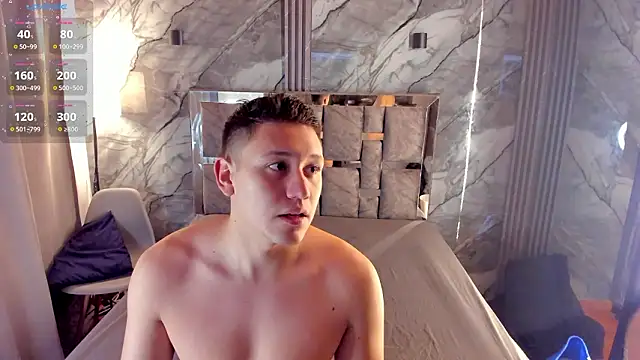 Snapshot of Manson_and_Zoe chatting on 03-08-26, 11:14 Manson and Zoe online show from 03-08-26, 11:14