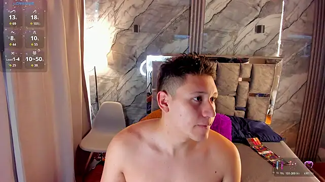 Snapshot of Manson_and_Zoe chatting on 03-13-26, 11:28 Manson and Zoe online show from 03-13-26, 11:28