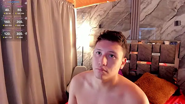 Snapshot of Manson_and_Zoe chatting on 03-19-26, 11:25 Manson and Zoe online show from 03-19-26, 11:25