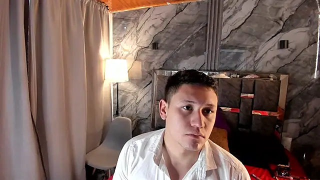 Snapshot of Manson_and_Zoe chatting on 03-20-26, 11:37 Manson and Zoe online show from 03-20-26, 11:37