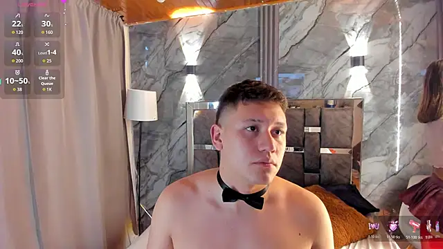 Snapshot of Manson_and_Zoe chatting on 03-30-26, 11:33 Manson and Zoe online show from 03-30-26, 11:33