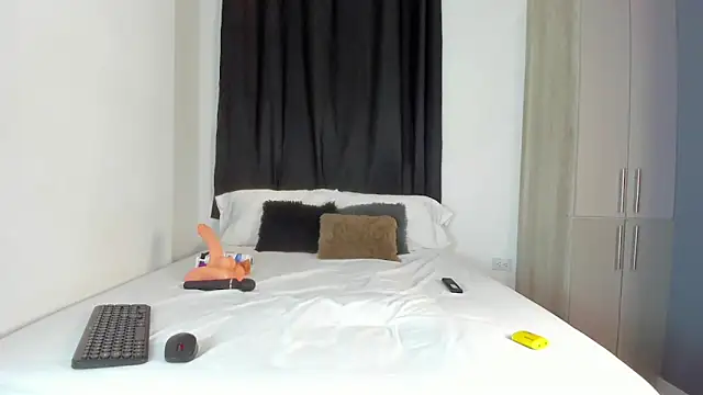 AriSweet  online show from 03-20-26, 02:49