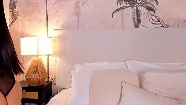 IvyStonne online show from 03-16-26, 07:18