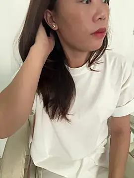 DoliceGirl2k online show from 07-11-26, 05:43