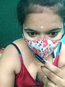 Snapshot of Tamilkannadacouple chatting on 03-08-26, 03:27 Tamilkannadacouple online show from 03-08-26, 03:27