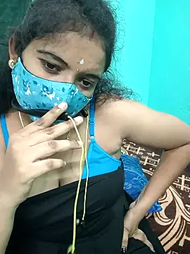 Snapshot of Tamilkannadacouple chatting on 03-16-26, 05:55 Tamilkannadacouple online show from 03-16-26, 05:55